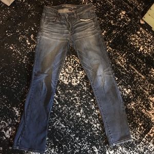 American Eagle Skinny Kick Jeans